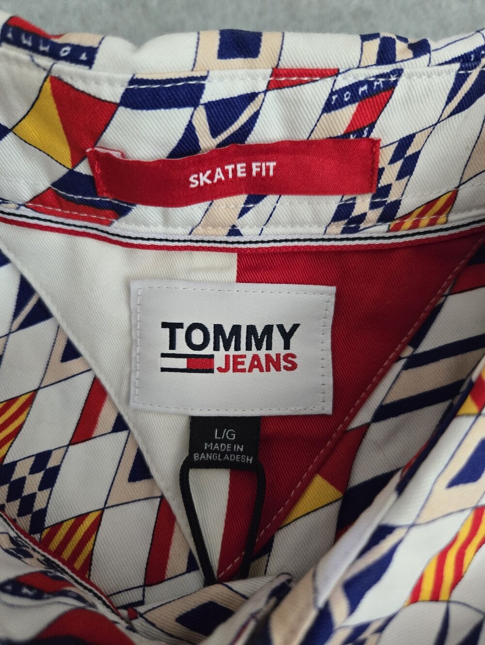 Tommy Jeans Men's RLX COLOR Block Rugby/Skate Button Down Shirt Large NEW - Picture 8 of 15